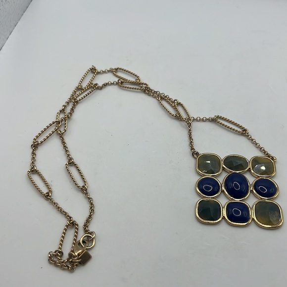 Banana Republic pendant necklace - Picture 13 of 14